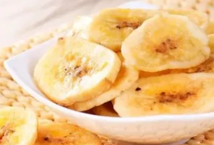 Freeze dried bananas diced Freeze dried bananas diced
